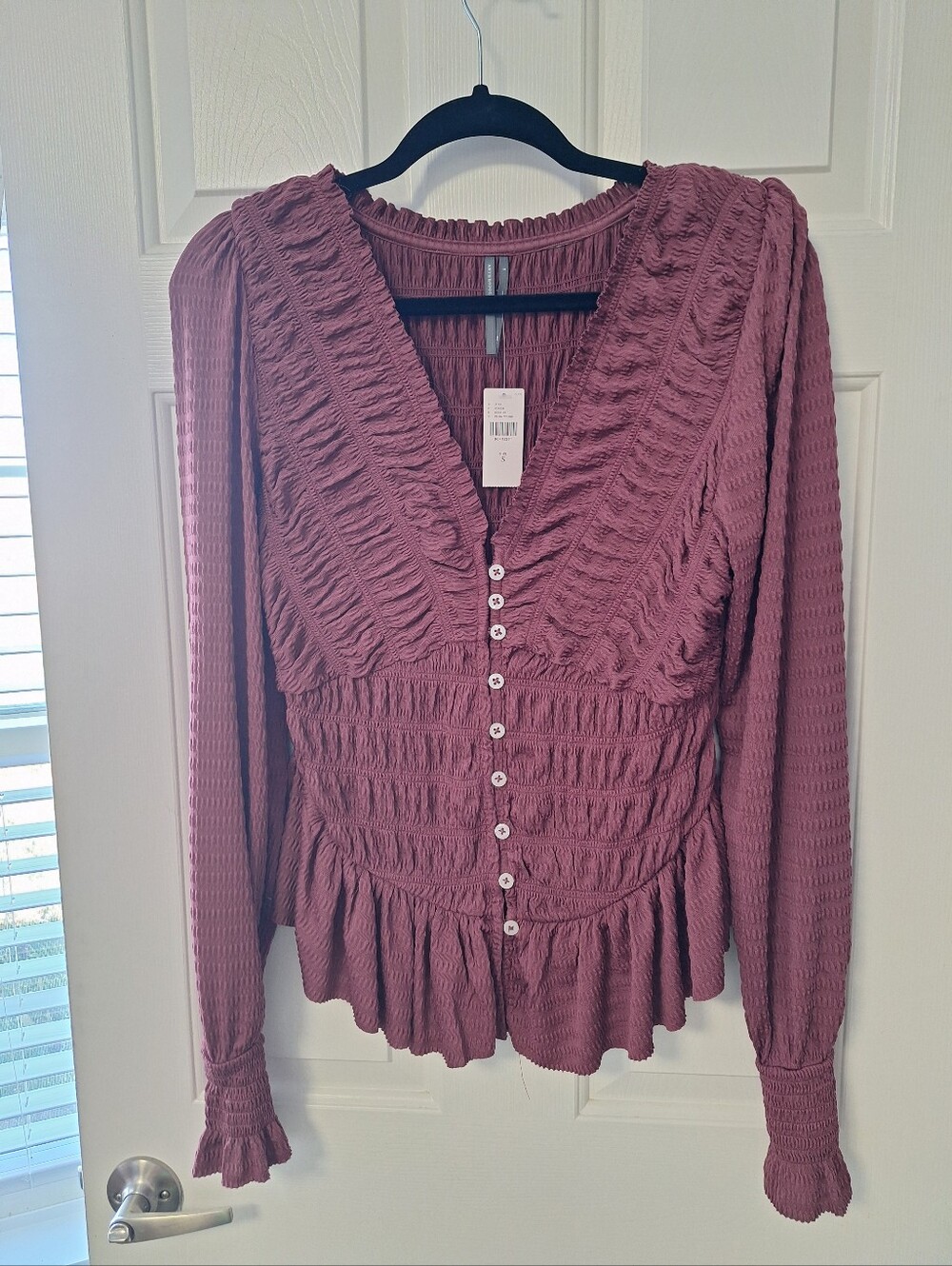 NWT ANTHROPOLOGIE Burgundy L/S Top Size S